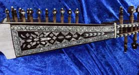 Kabuli rabab - fingerboard