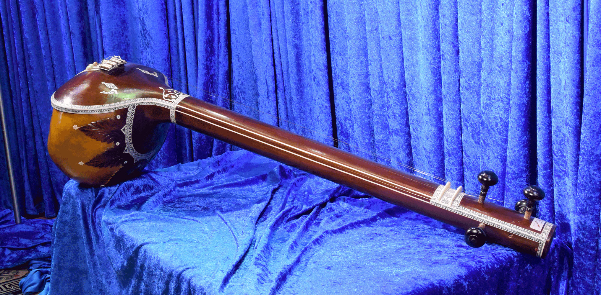 Tanpura Or Tambura – Chandrakantha.com